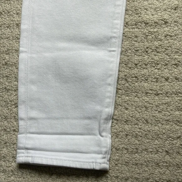 SOLD7 For All Mankind NWT Josefina Feminine Boyfriend Jeans in White Size 27 NEW - Picture 5 of 16